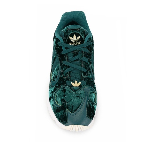 Adidas Yung 1 Velvet Pack Sneakers - Picture 4 of 14